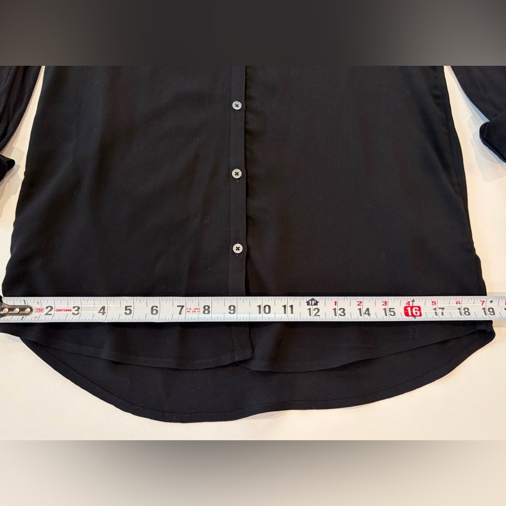 Soft Joie Black Women's Button Down V Neck 100% Viscose Size XS Quarter Sleeve - Picture 3 of 12